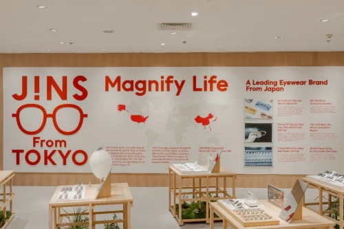 Thương hiệu kính mắt Nhật Bản JINS chính thức vào Việt Nam, mở đồng loạt 3 cửa hàng tại TP.HCM